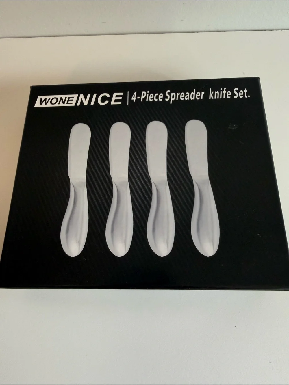 WoneNice 4-Piece Stainless Steel Cheese Butter Spreader Knife Set New Box